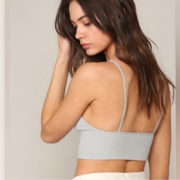 NWOT Free People Ali Low-Back Seamless Bra in Ice Grey (Silver). Size M/L (8-14) - Picture 6 of 6